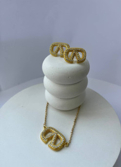 Набір (сережки та підвіска)